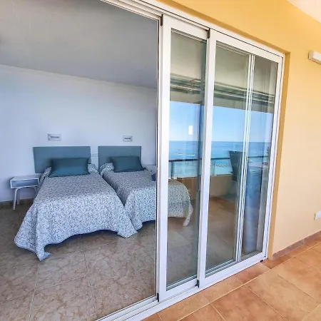 شقة Spectacular Sea Views *