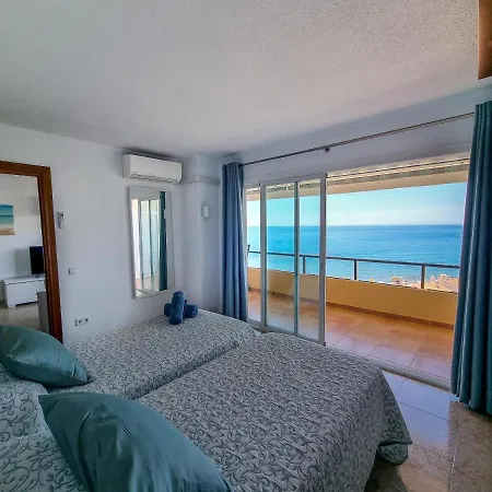 Spectacular Sea Views شقة